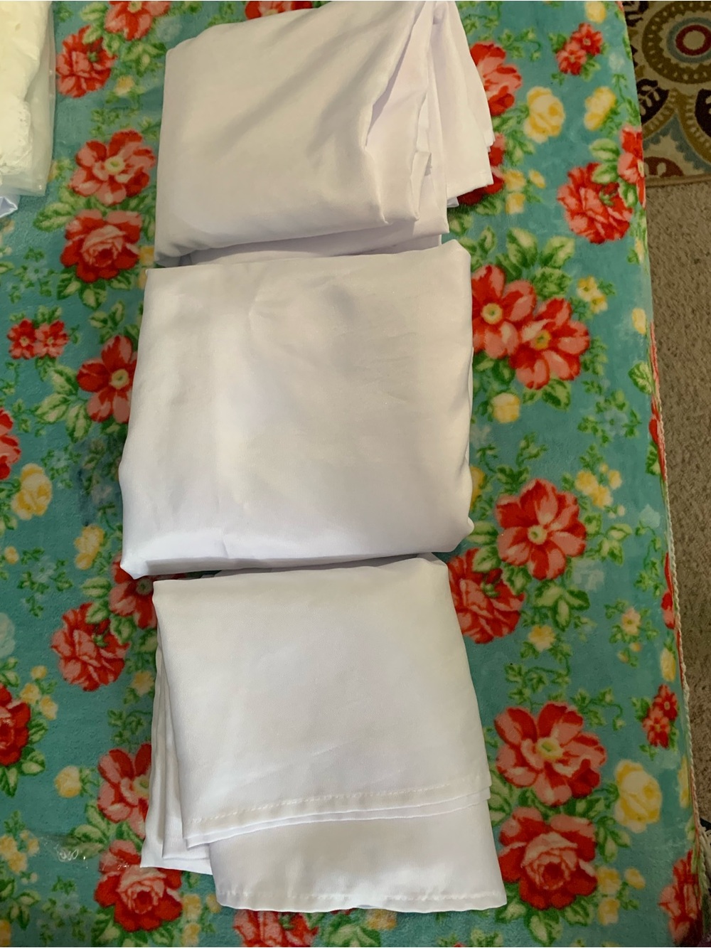 3 Heavy Duty White Polyester Tablecloths 118 x 58 Each